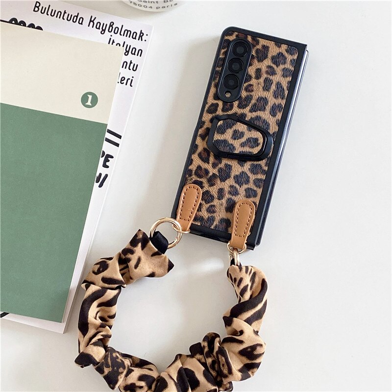 Luxury Cloth Wrist Strap Phone Case For Samsung Galaxy Z Fold 4